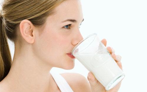 女性无痛人流后能够喝牛奶吗?