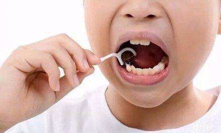 宝宝可以使用牙线吗？几岁能用牙线?