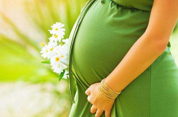 孕妇如何判断是否脐带绕颈及导致原因和危害